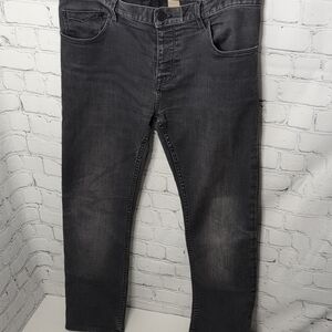 Burberry Slim Leg Button Fly Vintage Wash Jeans 32x32
